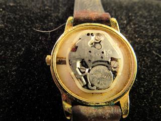 VINTAGE LOT OF WALT DISNEY MICKEY MOUSE WATCHES, EARRIINGS & FIGURE 